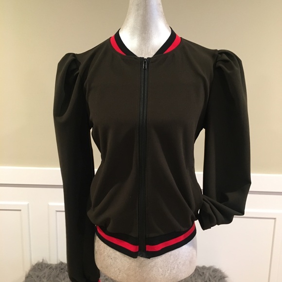 Puff sleeves Jacket (NWOT) - Picture 5 of 5